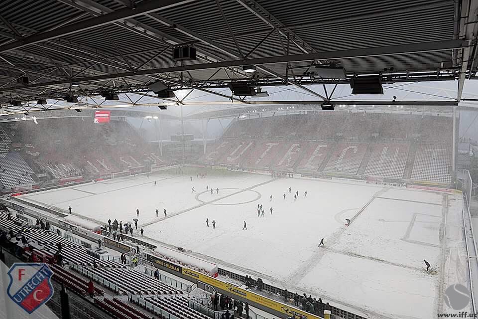 Два матча чемпионата Нидерландов были перенесены из-за снега