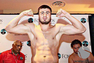Бокс: Баҳодир Жалолов профессионал боксни ғалаба билан бошлади