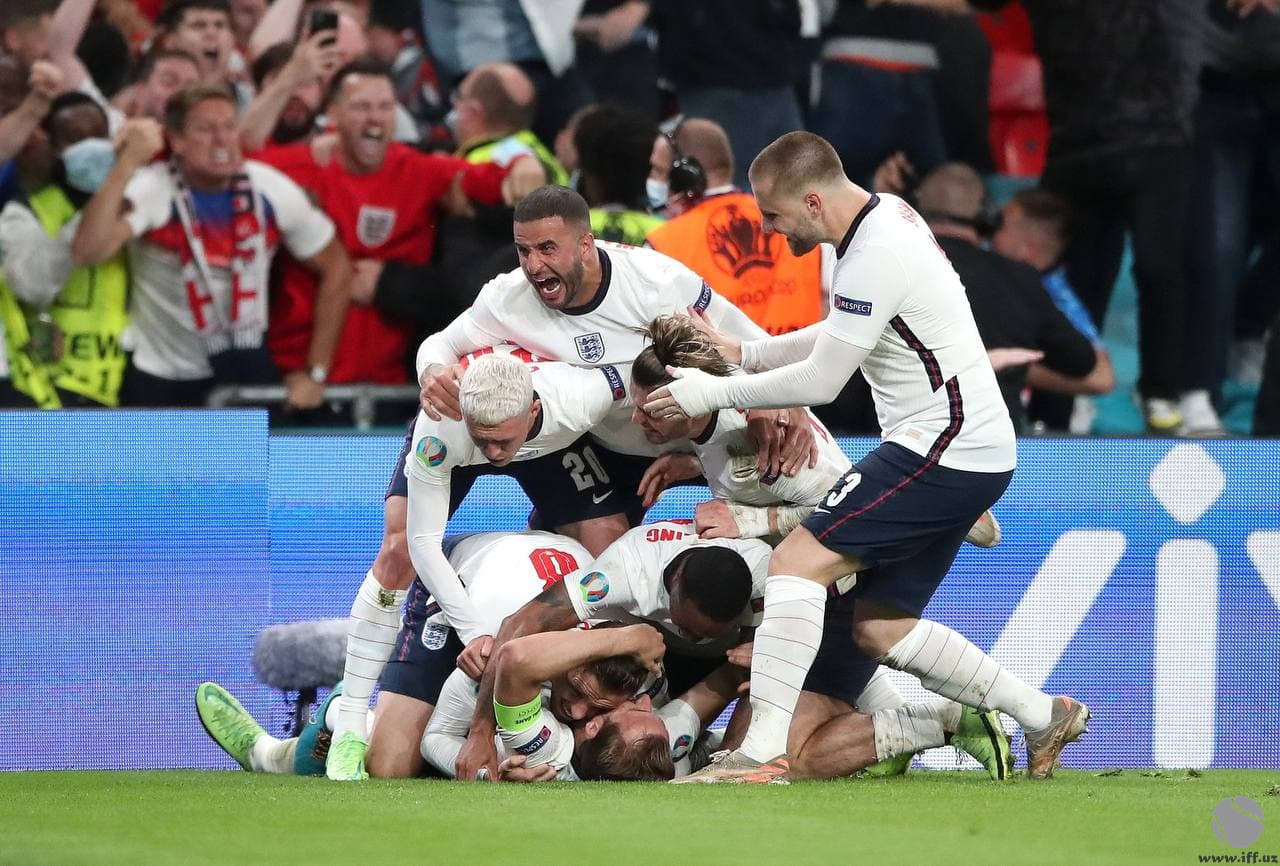 Англия вышла в финал Евро