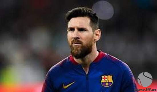 «Барселона» сообщит Месси о намерении снизить игроку зарплату