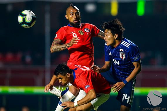 Чили разгромила сборную Японии